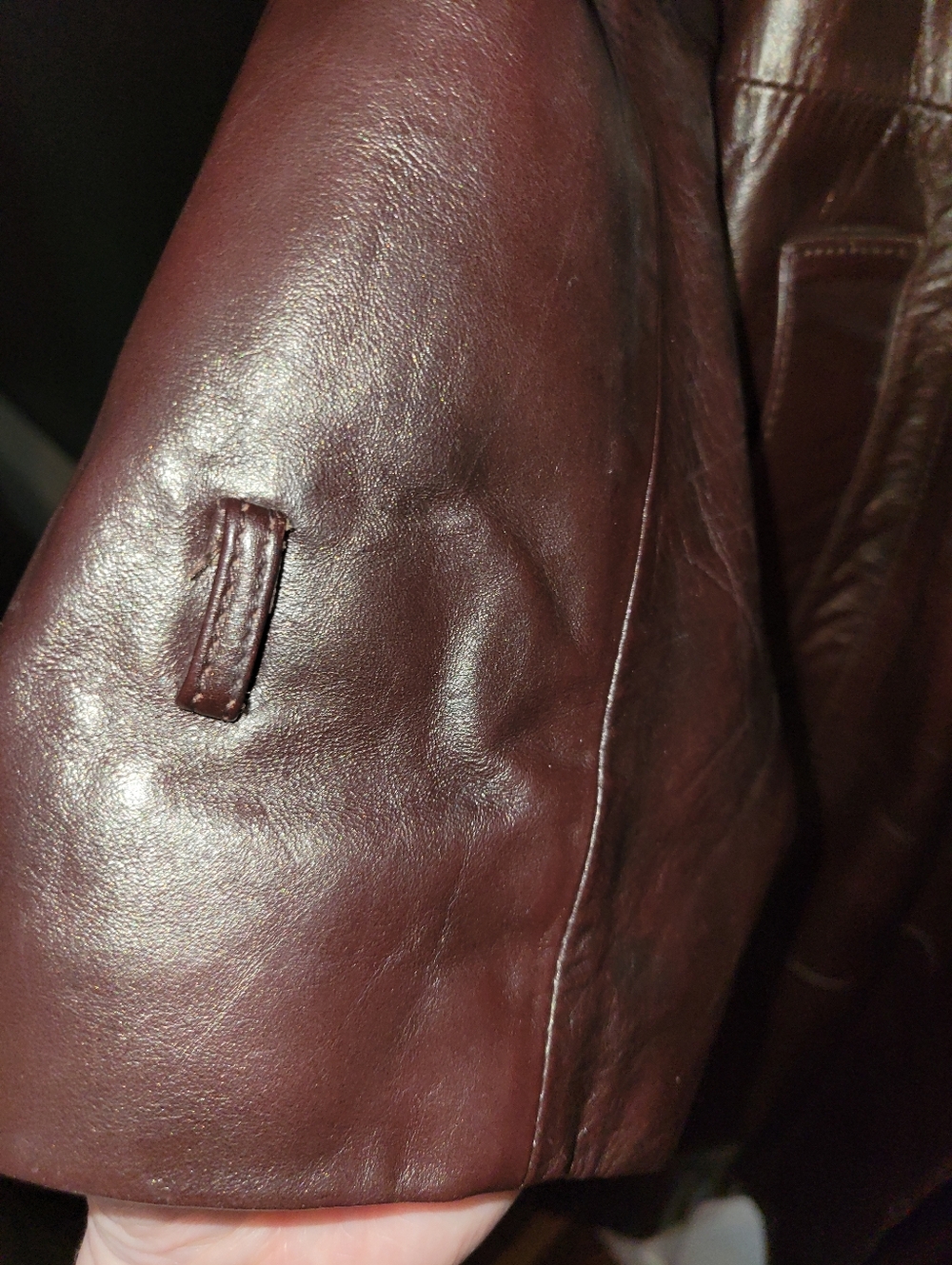 Vintage Burgundy Leather Trench Coat - Picture 9 of 14